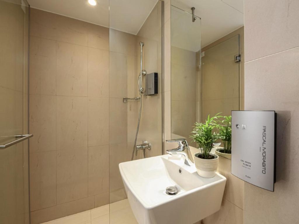 Classic Double Room with Sea View