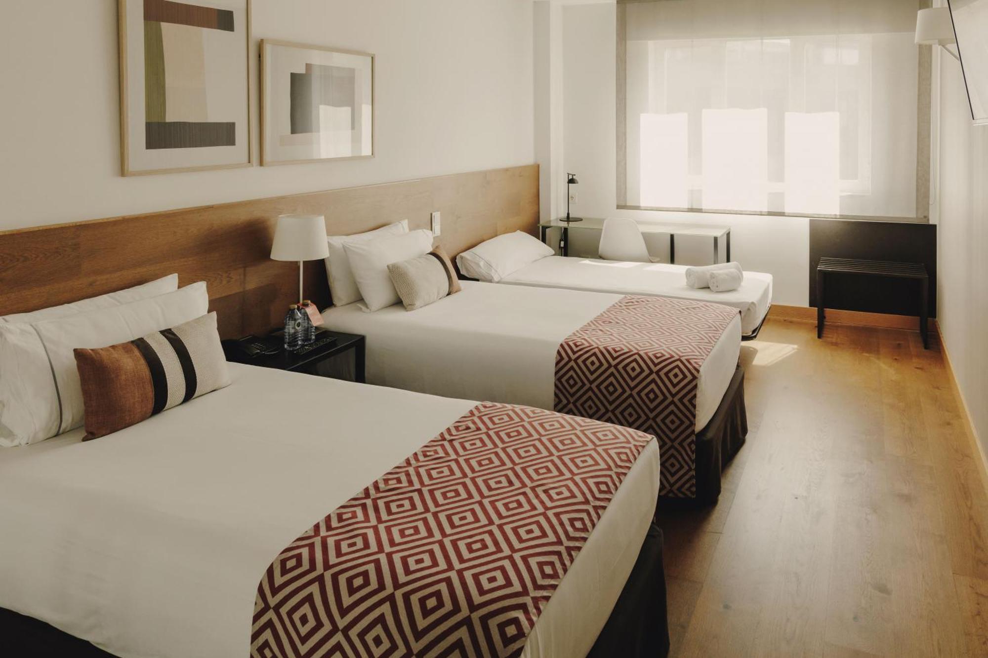 Quarto Duplo ou Twin com Cama Extra (2 Adultos + 1 Criança)