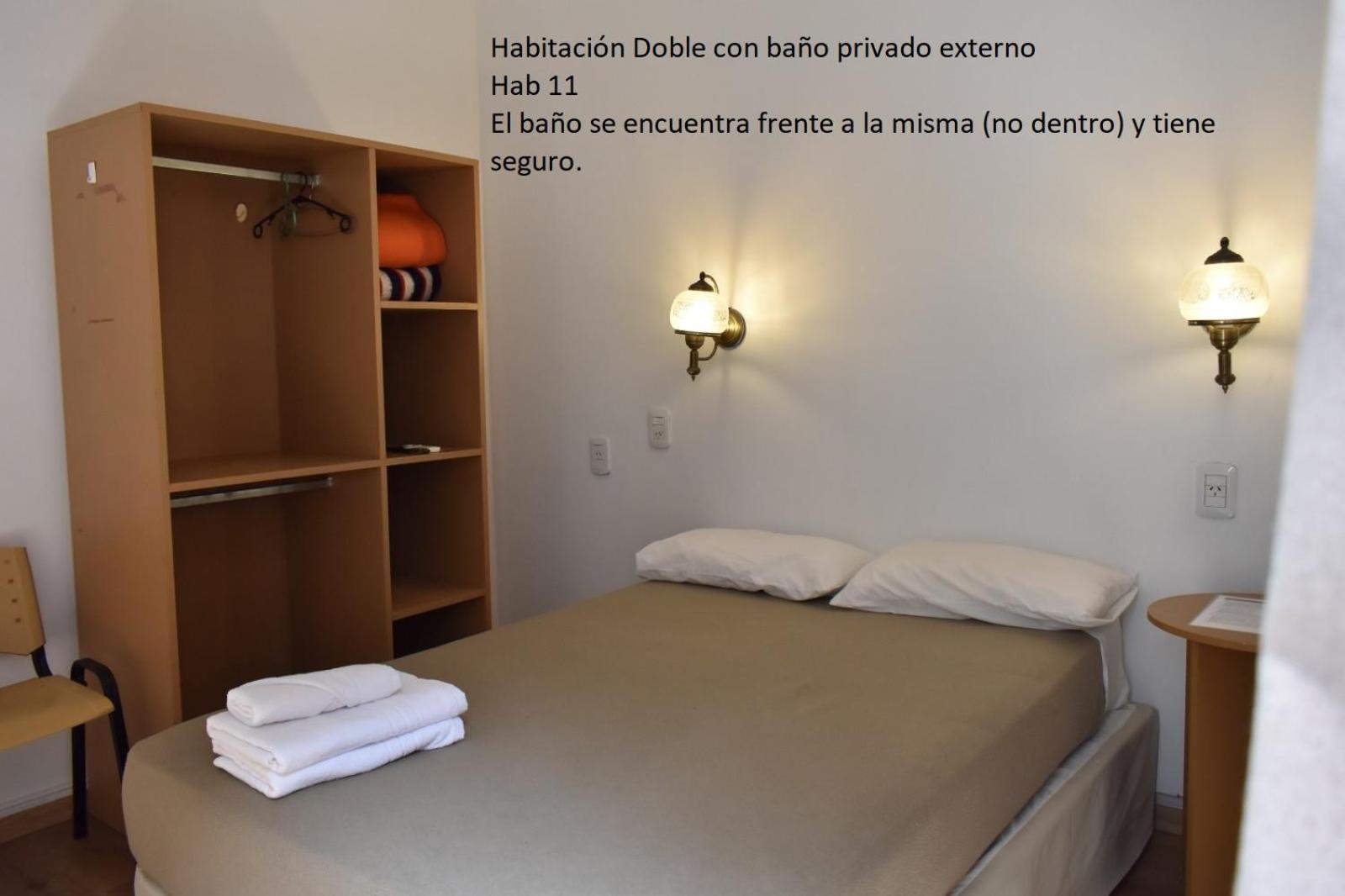 Quarto Duplo com Banheiro Privativo Externo