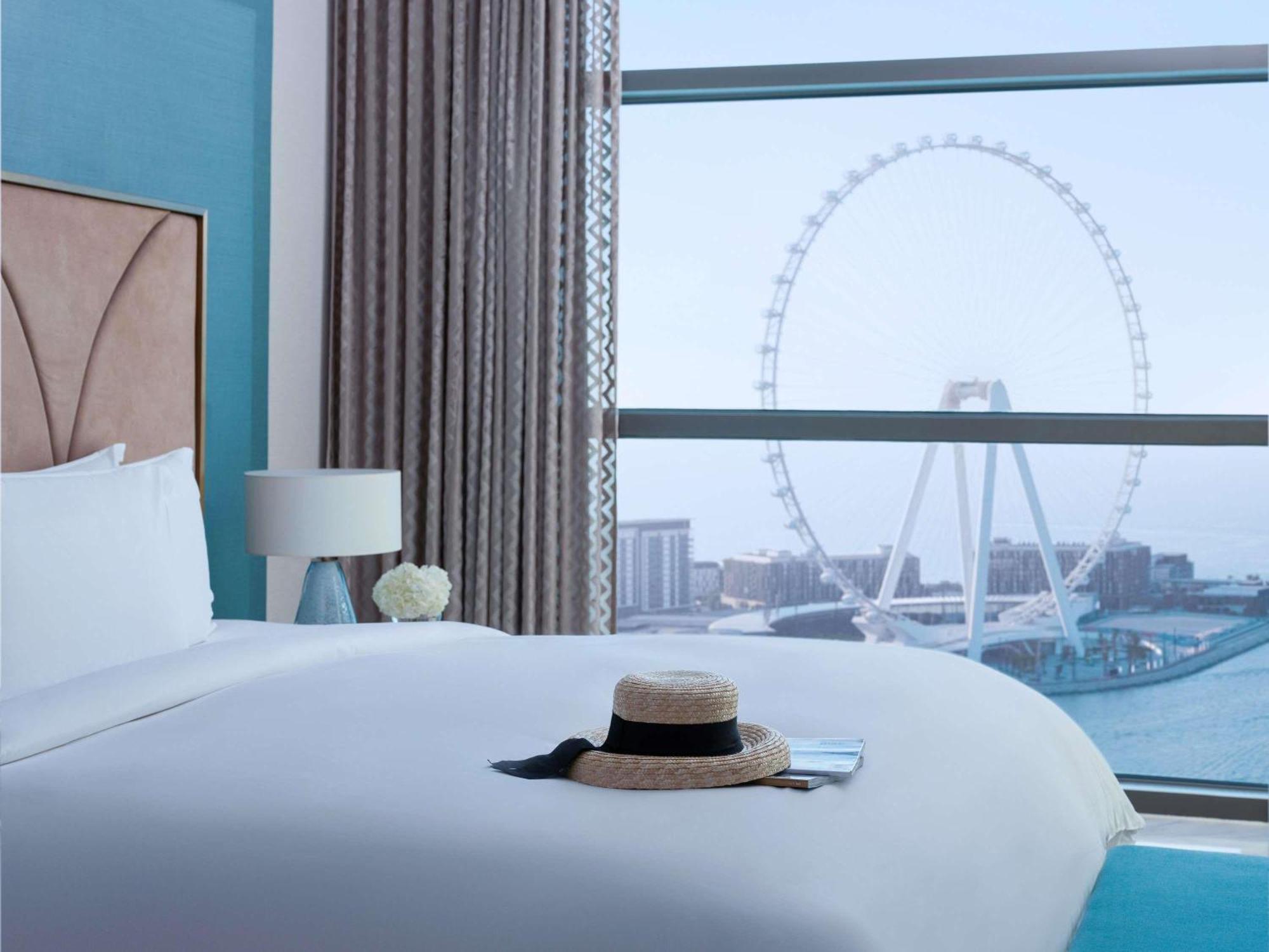 Suite Lit King-Size Opéra avec Balcon - Vue sur Mer - Accès au Club