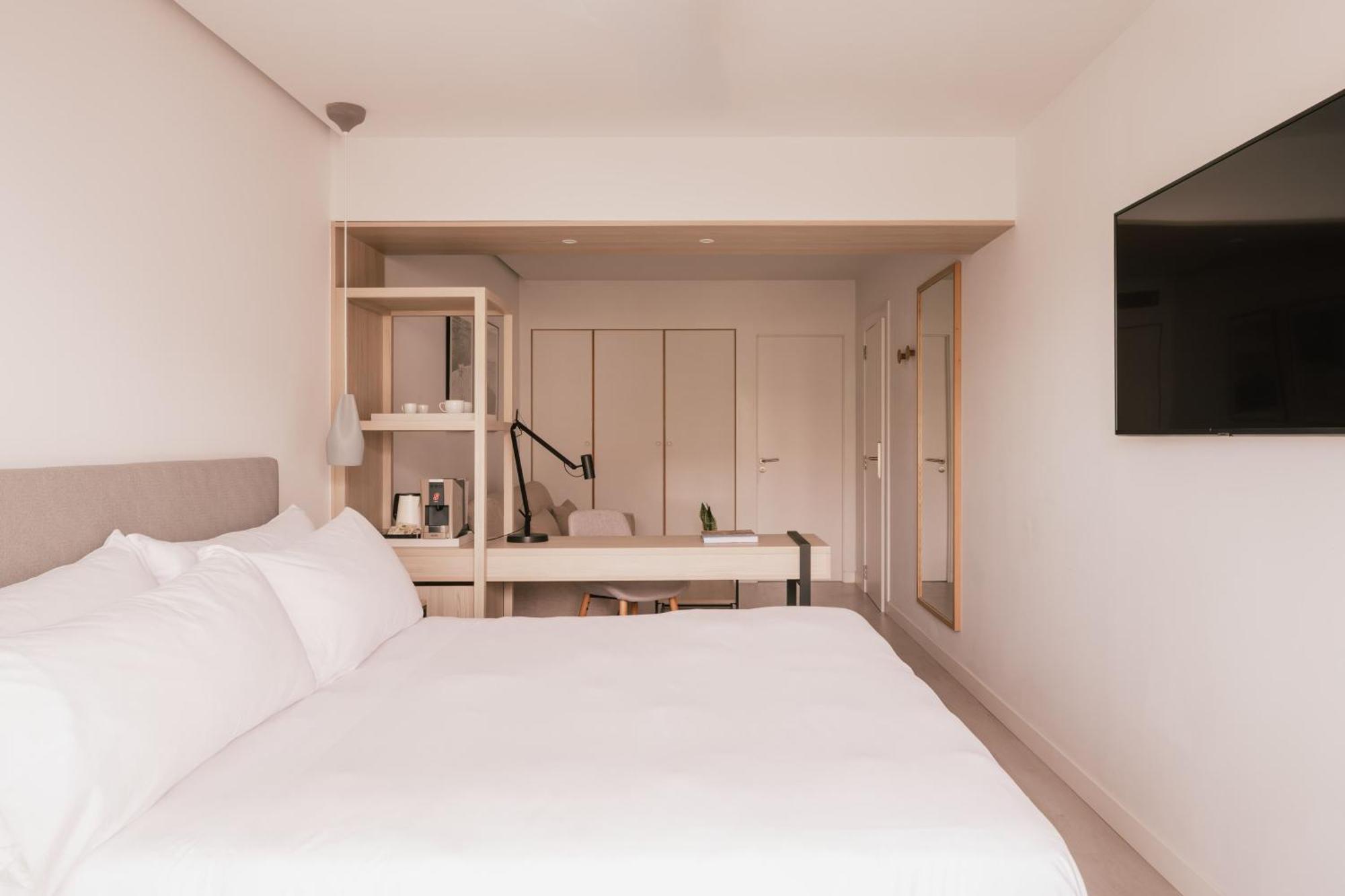 Deluxe Kamer met Gedeeltelijk Uitzicht op Zee