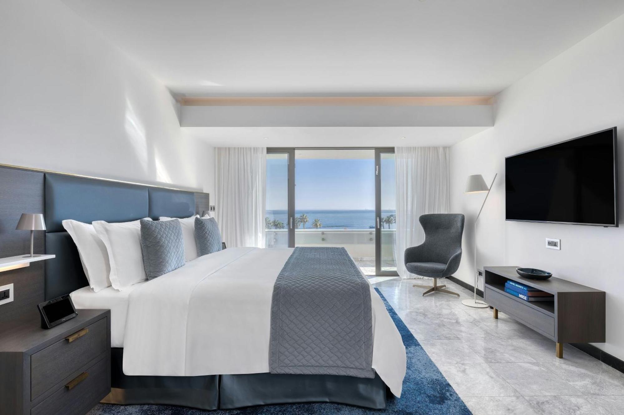 Lifestyle Suite, 1 Bedroom Suite, 1 King, Sea view, Poolside (Adults Friendly 12+)