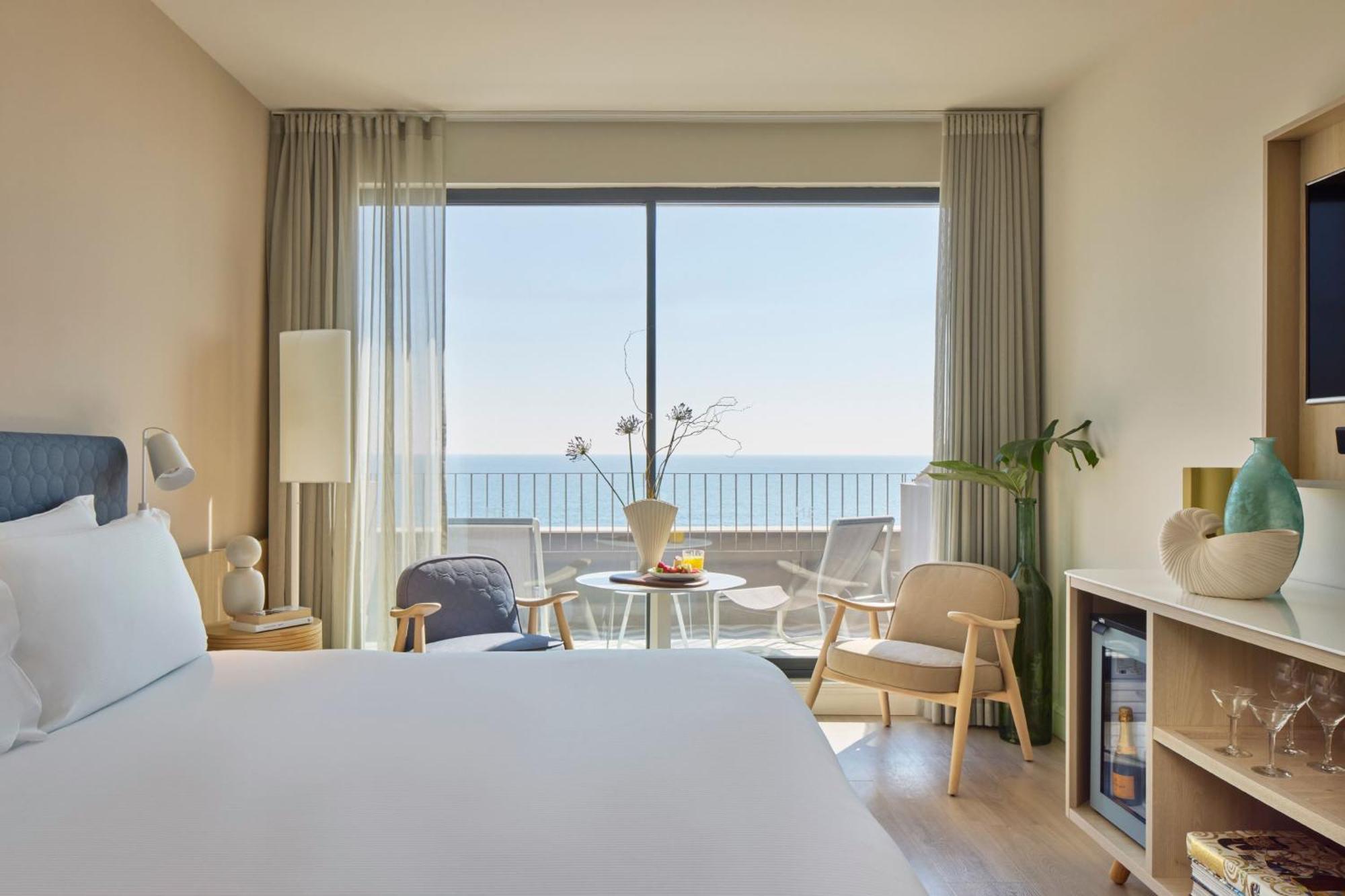 Zimmer Superior ME mit Meerblick und Badewanne