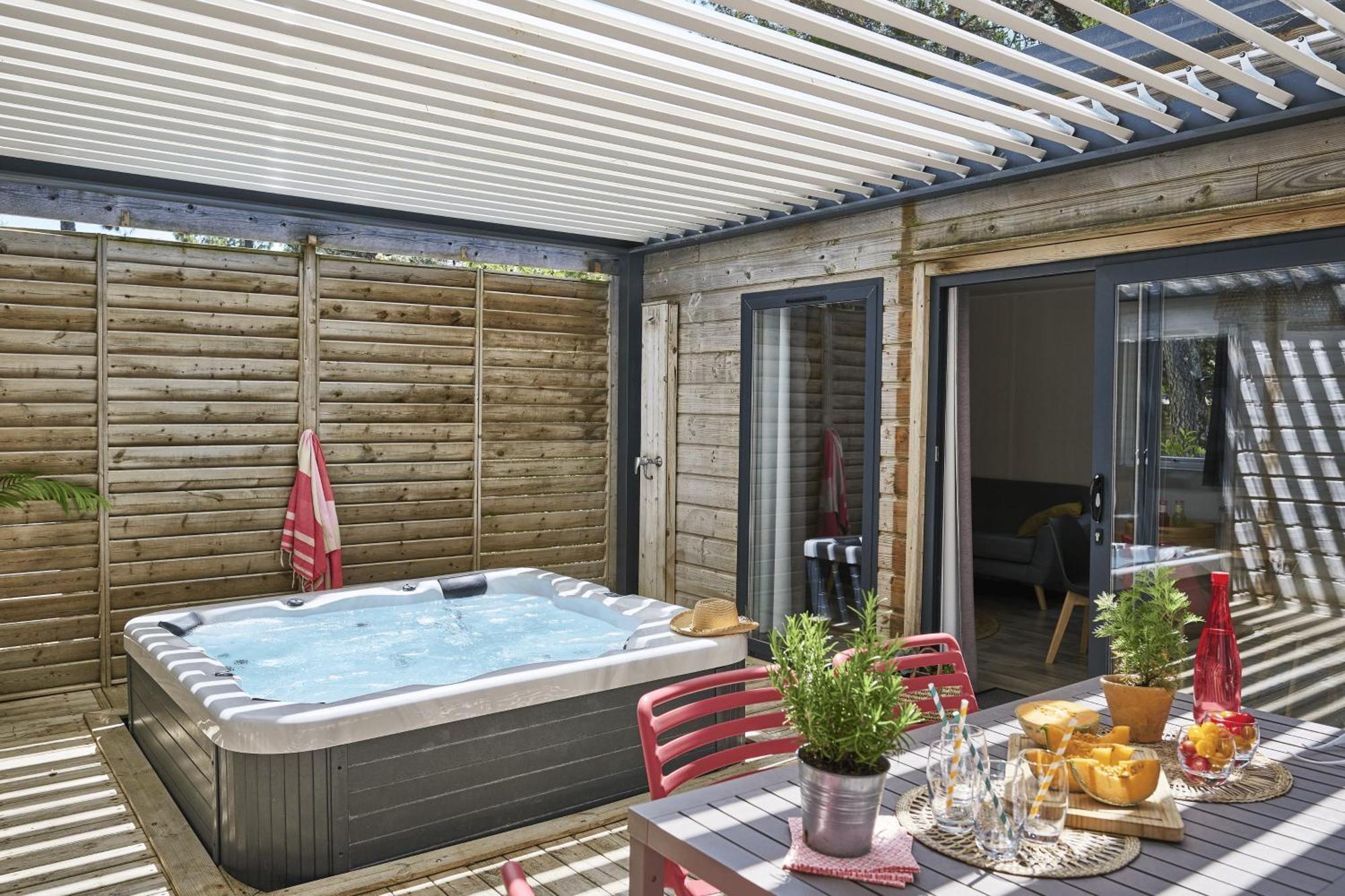 Mobile Home Prestige avec Bain à Remous (5 personnes)