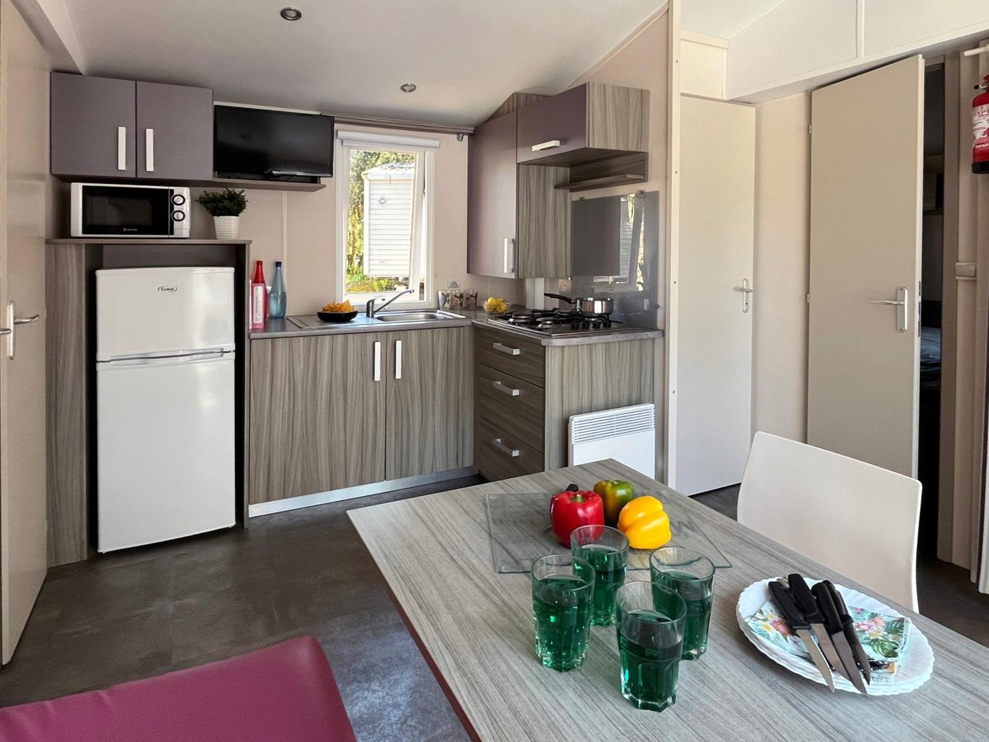 Mobile Home Loggia Eco (4/6 Personnes)
