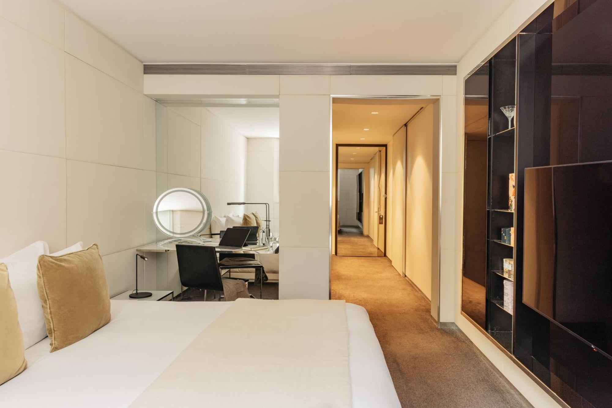 Deluxe King Room, Always ME City View