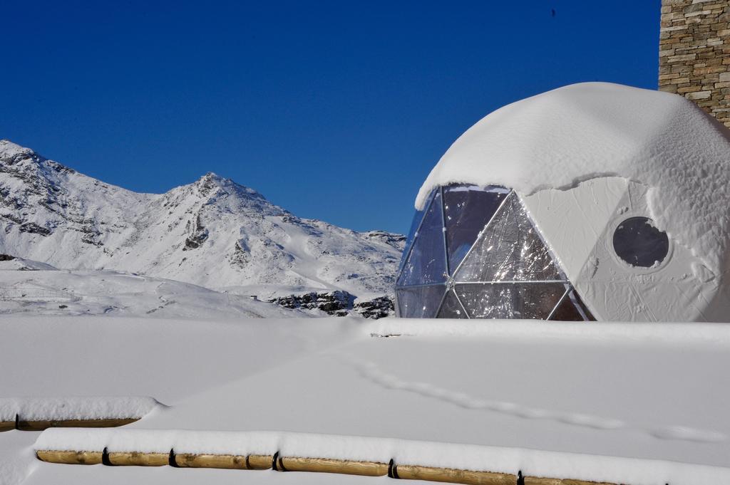 Iglo-Pod Hot Tub