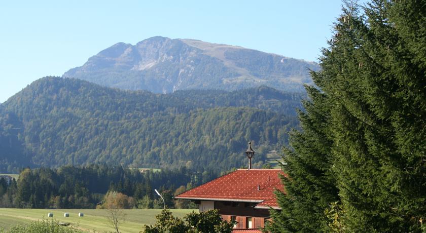 Doppelzimmer mit Balkon