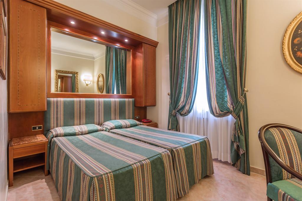 Chambre Double ou Lits Jumeaux Économique