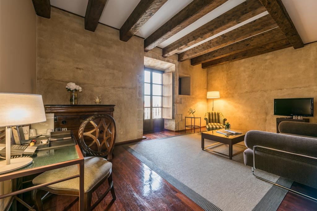 Suite Júnior