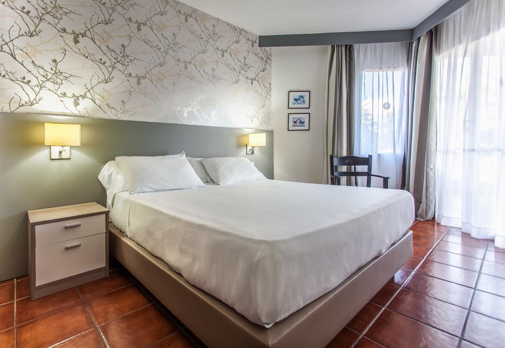 Appartement met 1 Slaapkamer en Uitzicht op het Zwembad