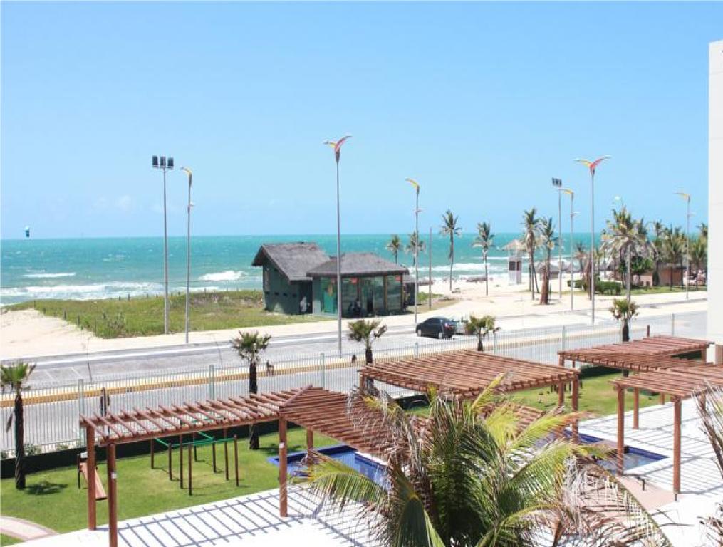 Apartamento de 2 Quartos com Vista do Mar