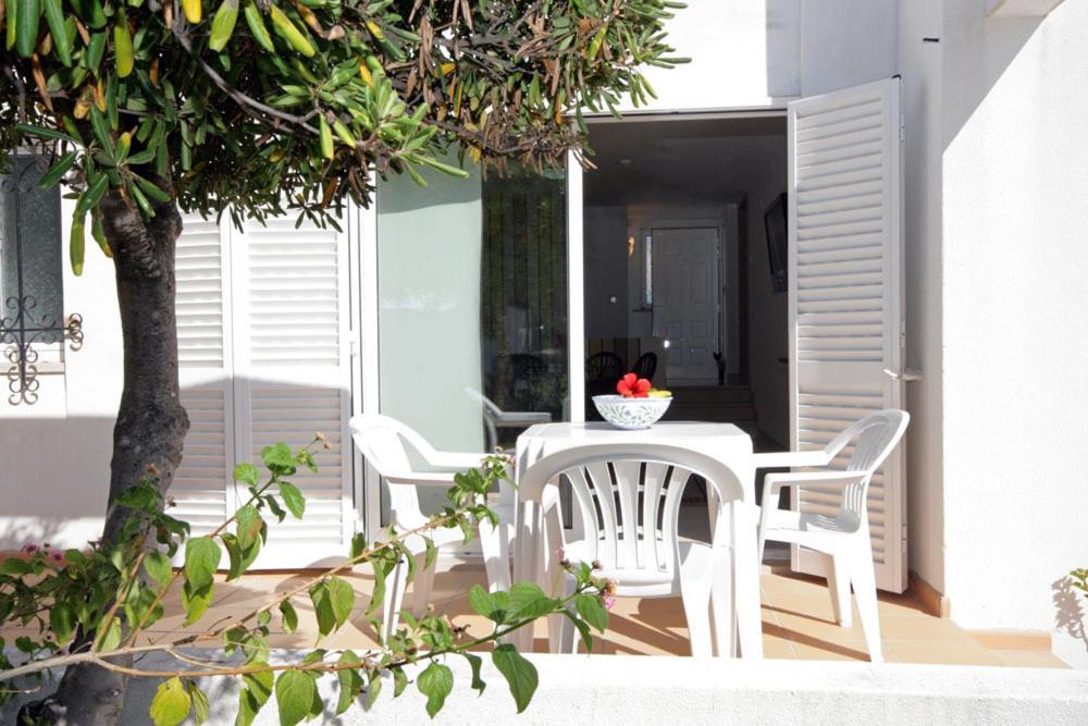 Villa Deluxe com 2 Quartos e Vista Piscina