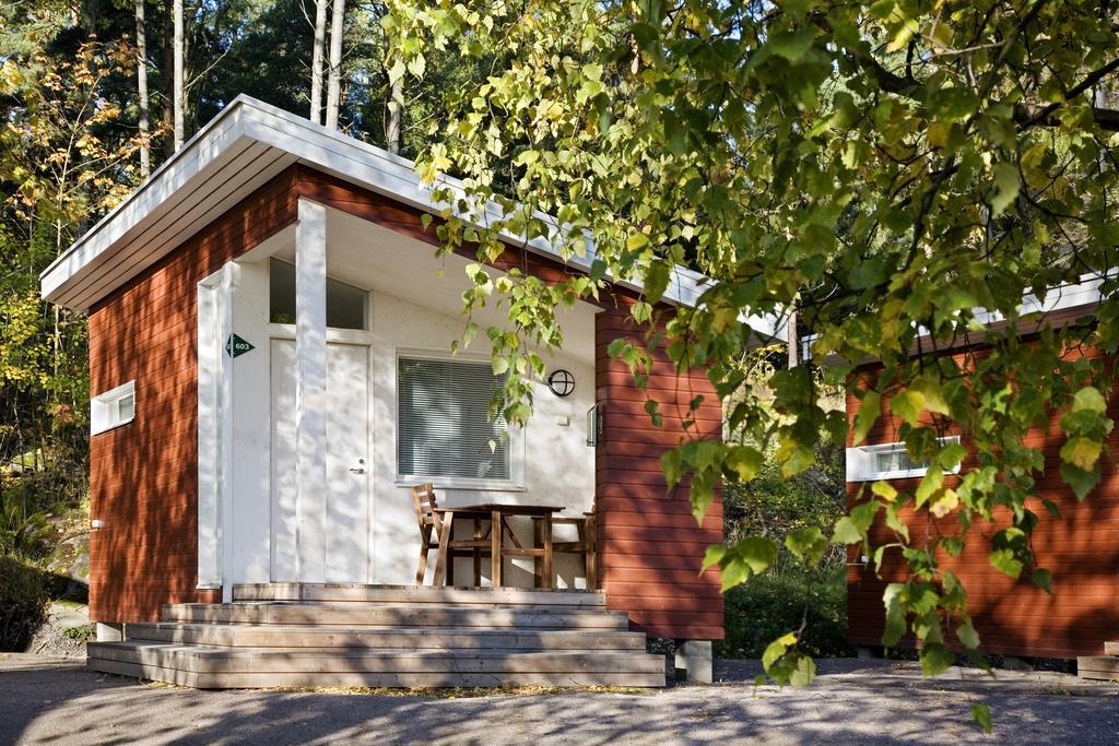 Cottage Économique avec Toilettes et Salle de Bains Séparées Communes