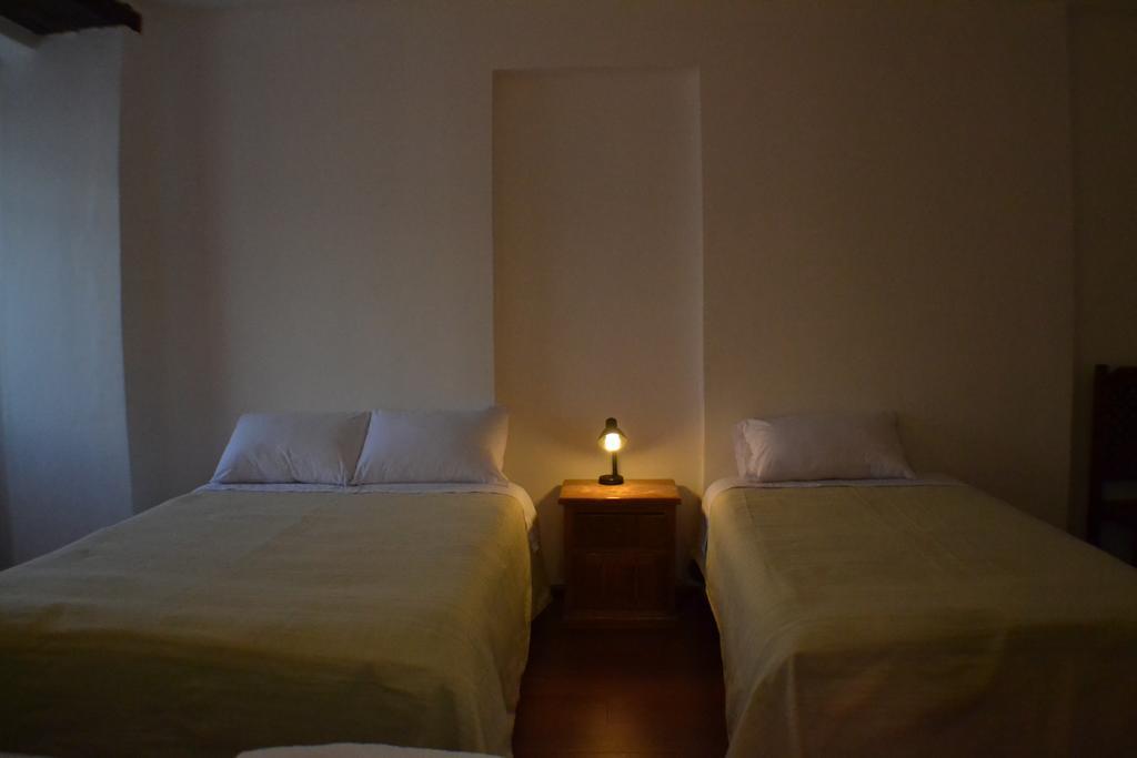 Habitación Individual con baño privado