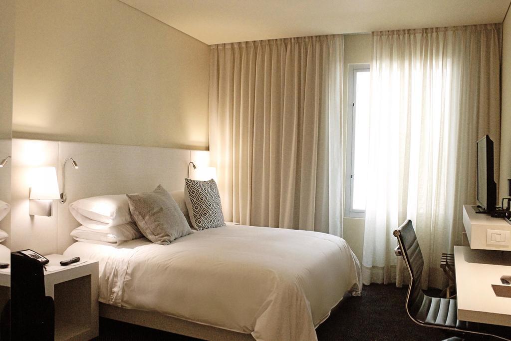 Kamer met Queensize Bed