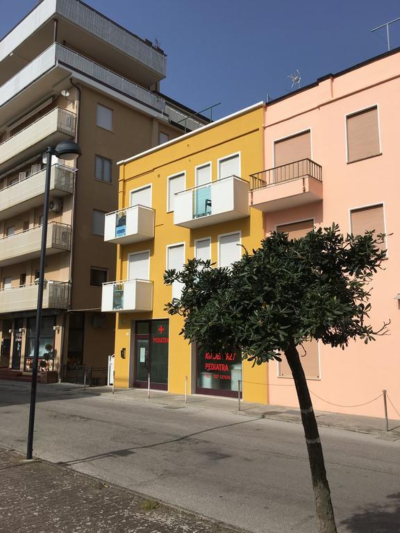 Appartamento con 2 Camere da Letto (4 Adulti) e Vista Mare