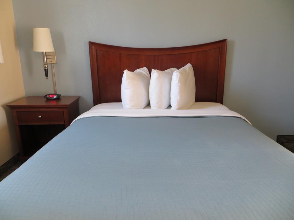 Quarto com Cama Queen-size