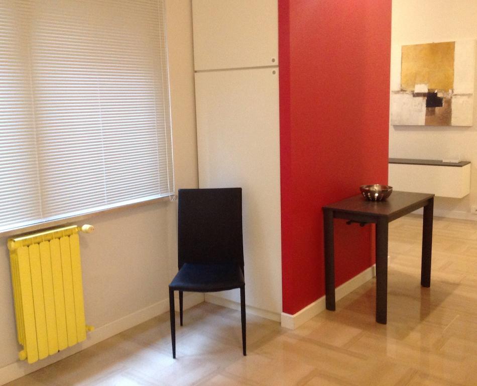 One-Bedroom Apartment,230589085:JPEG
