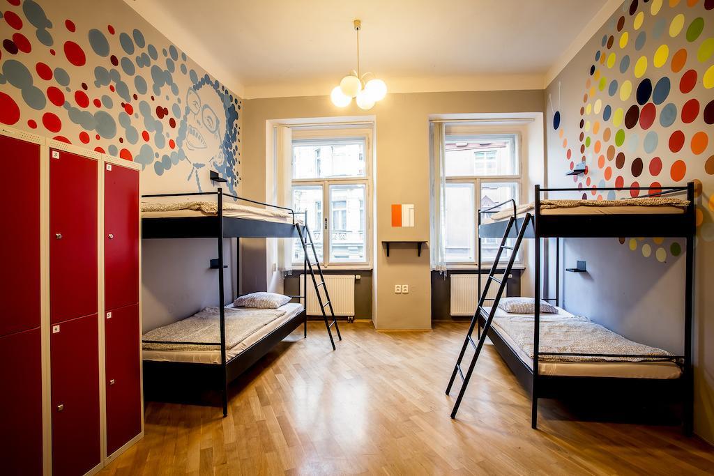 Bett im gemischten 6-Bett-Schlafsaal