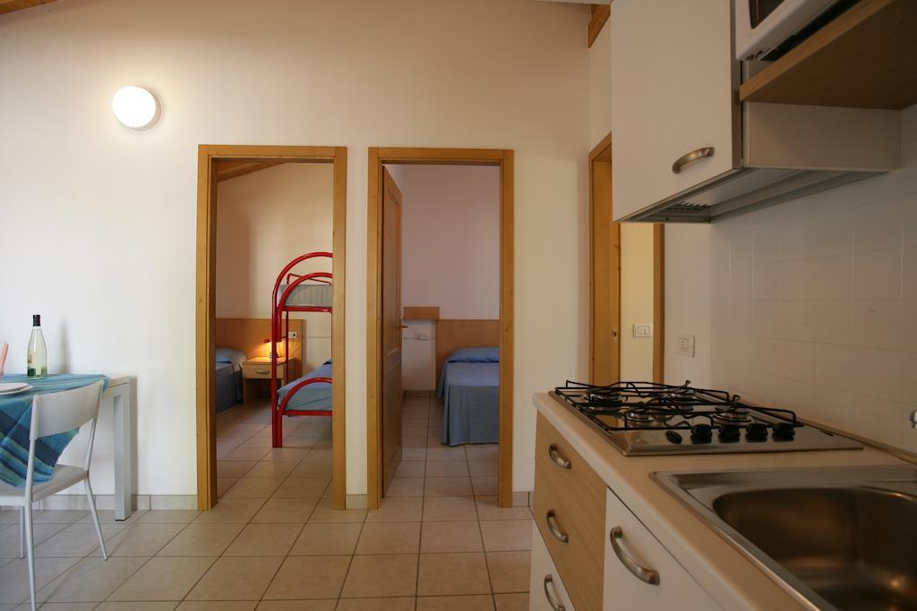 Chalet,233691622:JPEG