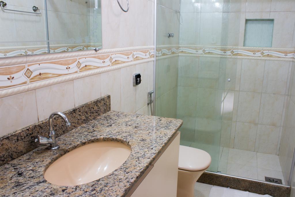Suite com Varanda