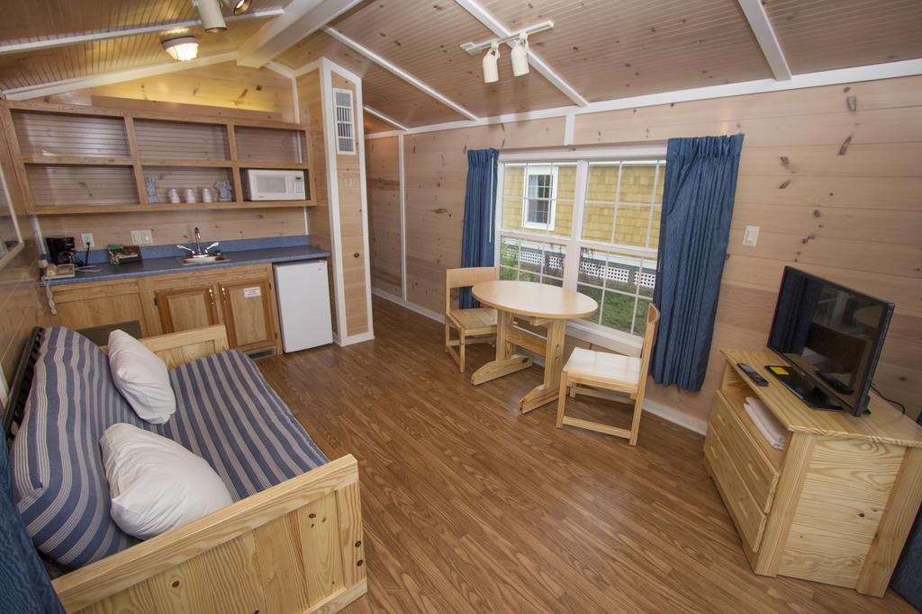 One-Bedroom Family
