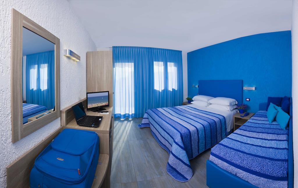 Dreibettzimmer