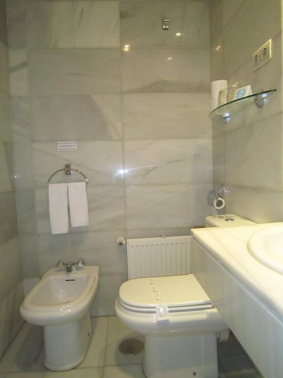 Twin Room,547476621:JPEG
