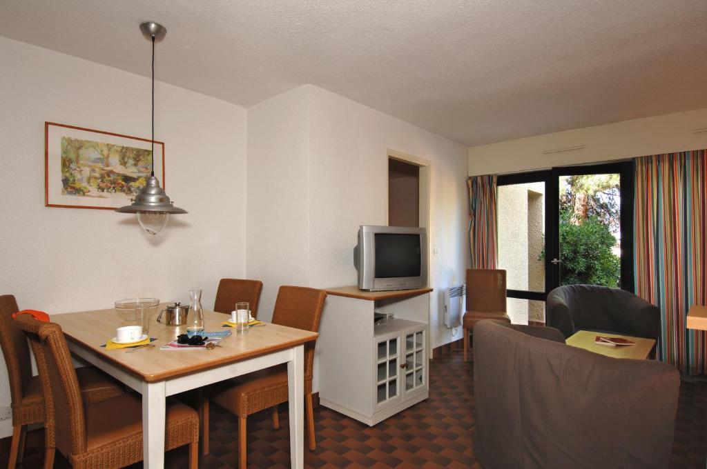 Two-Room Apartment,25028184:JPEG