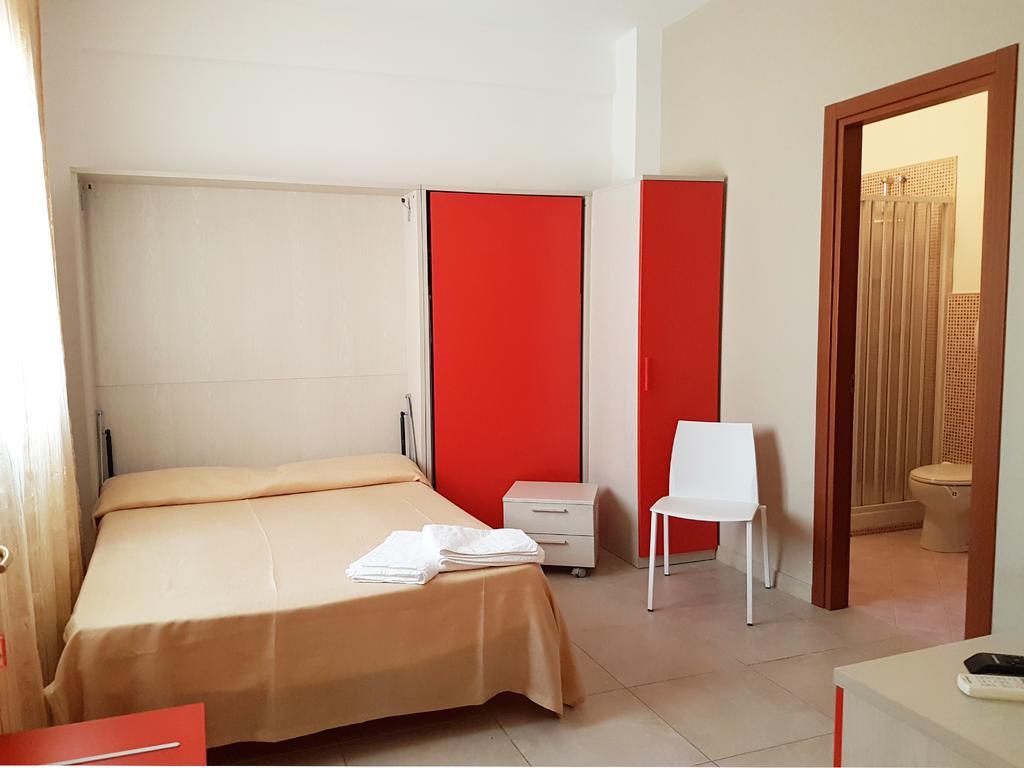 Family Room,255995037:JPEG