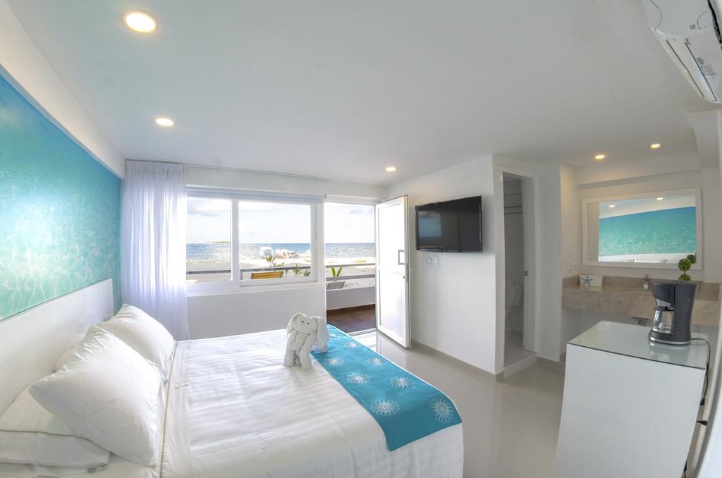 Quarto Duplo com Varanda e Vista do Mar