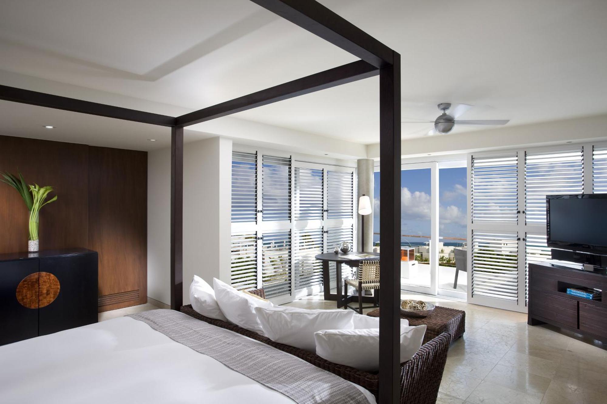 Double Room with Lake View
