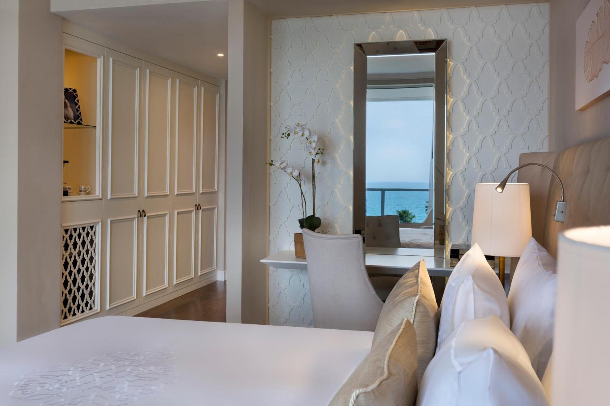 Hébergement Deluxe avec Balcon - Vue sur Mer