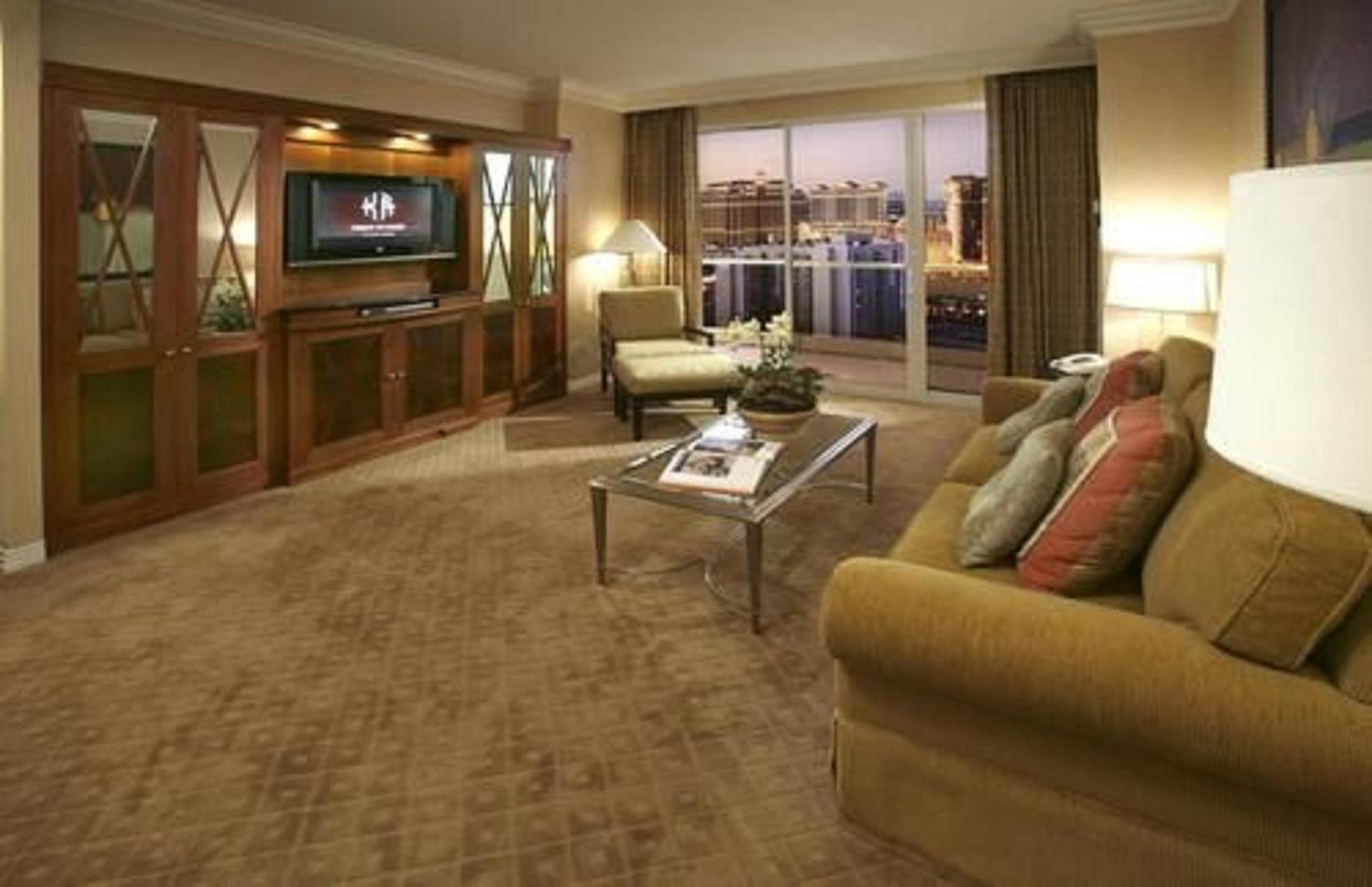 Suite com 1 Quarto e Varanda com Vista Strip