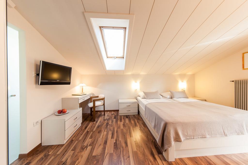 Doppelzimmer mit Bergblick