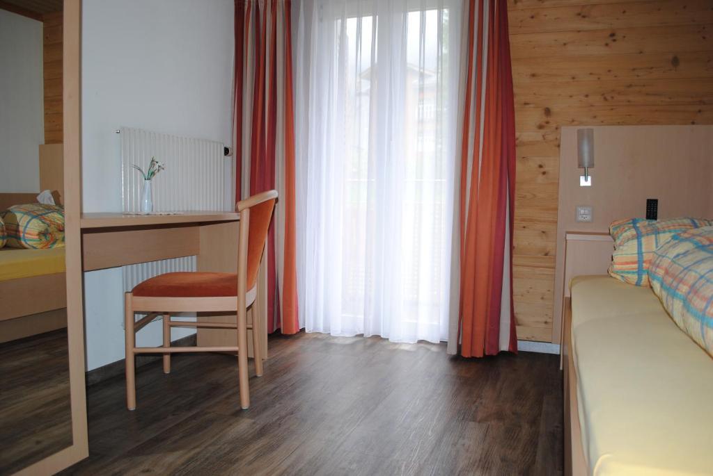 Quarto Duplo com Vista Canal
