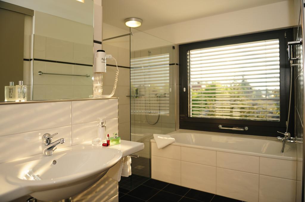 Attika Junior Suite with Balcony
