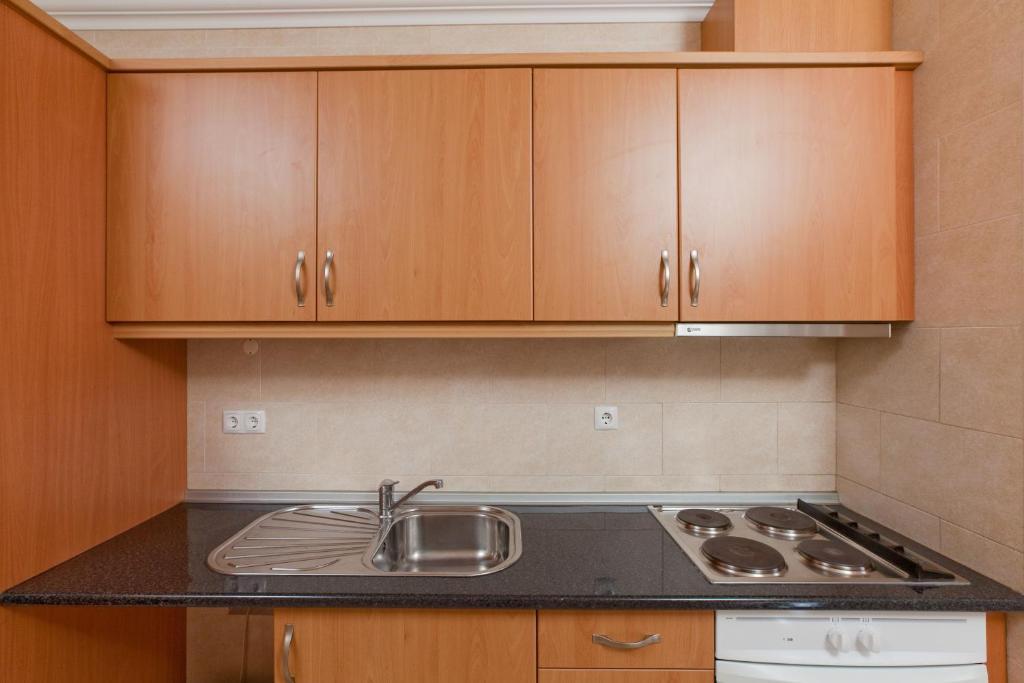 Apartamento de 1 Quarto com Varanda