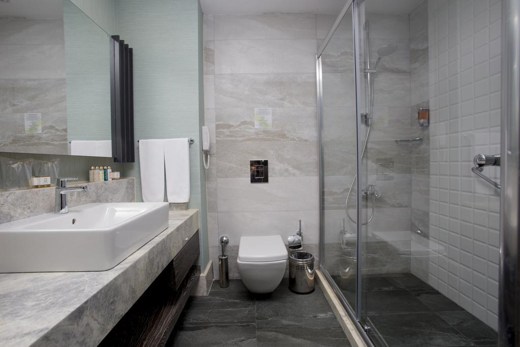 Quarto Individual Standard
