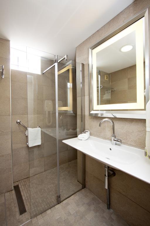Double Room,1773694688:JPEG