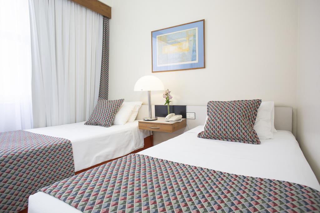 Standard Room,839589662:JPEG