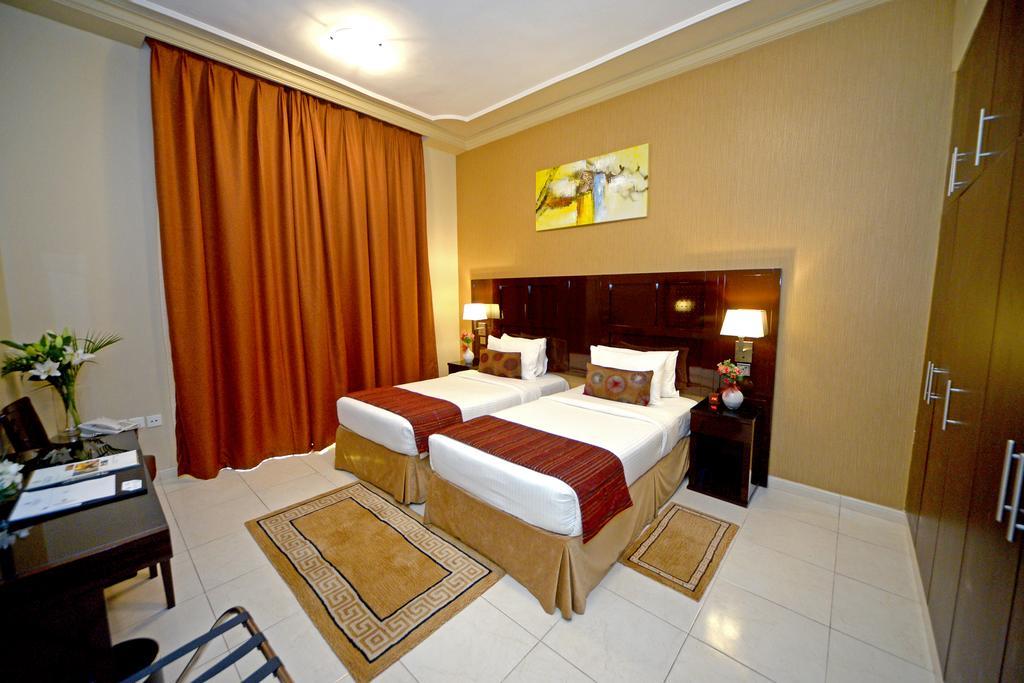 Luxury Two-Bedroom Apartment,342960139:JPEG
