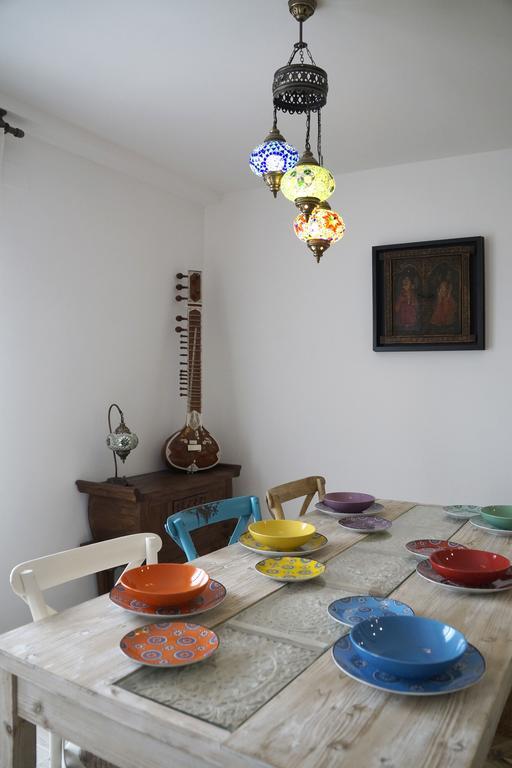 Estudio Familiar (4 adultos)