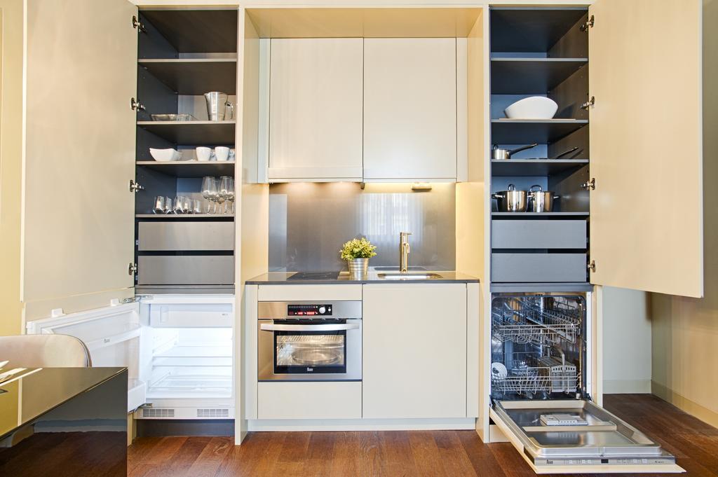 Superior One-Bedroom Apartment,874212473:JPEG
