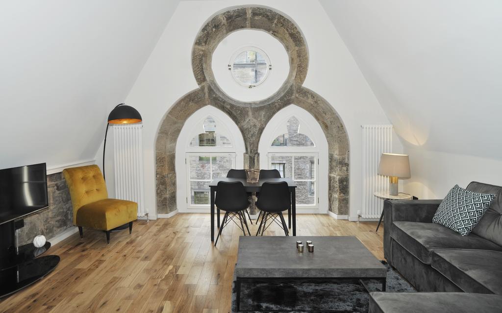 Superior Apartment