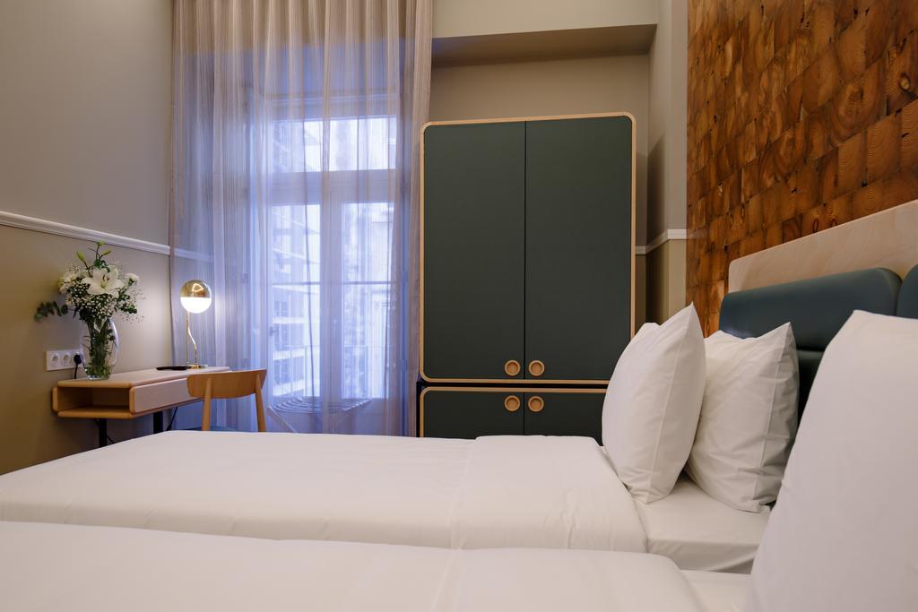 Quarto Twin
