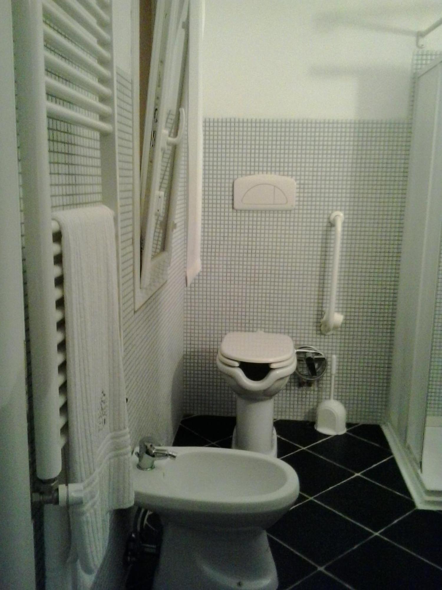 Studio Apartment,409467618:JPEG