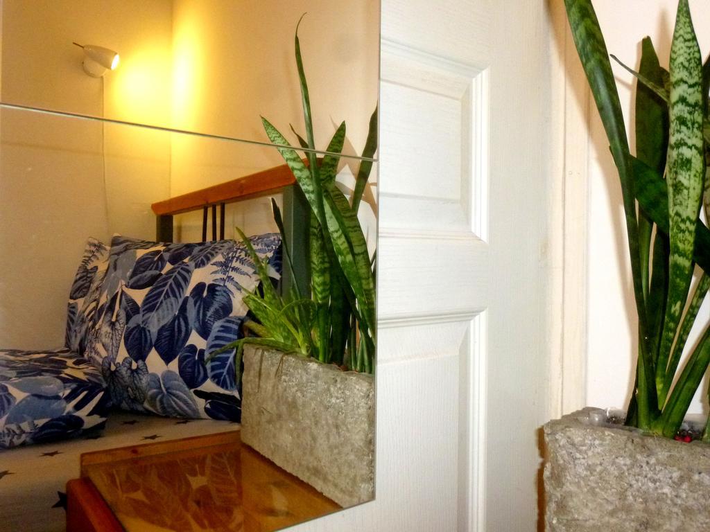 Quarto Triplo com Casa de Banho Partilhada