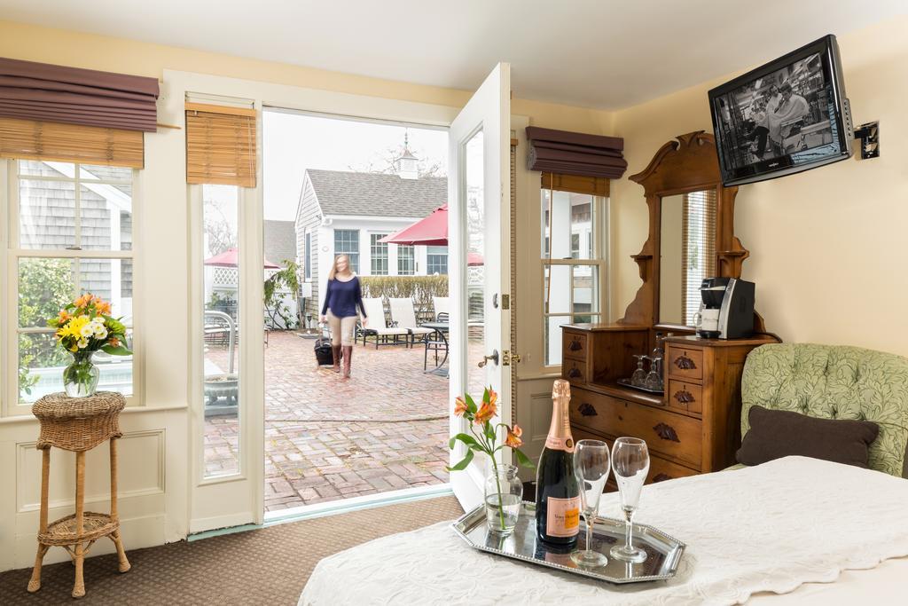 Chambre Lit Queen-Size Classique